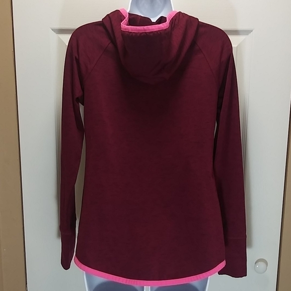 Reebok Hooded Athletic Fit Pullover - Picture 5 of 10